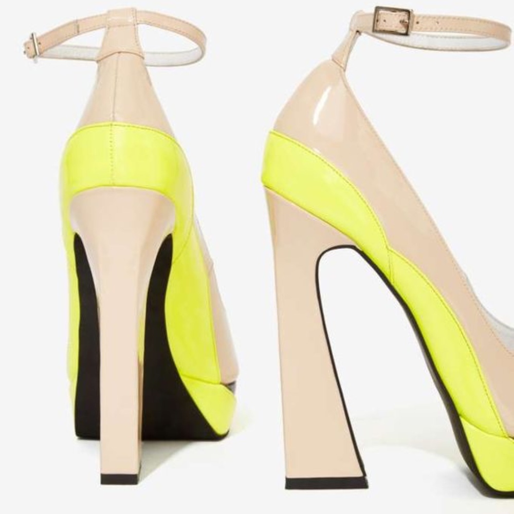 Jeffrey Campbell Power Cut Platform Pumps - Picture 4 of 7